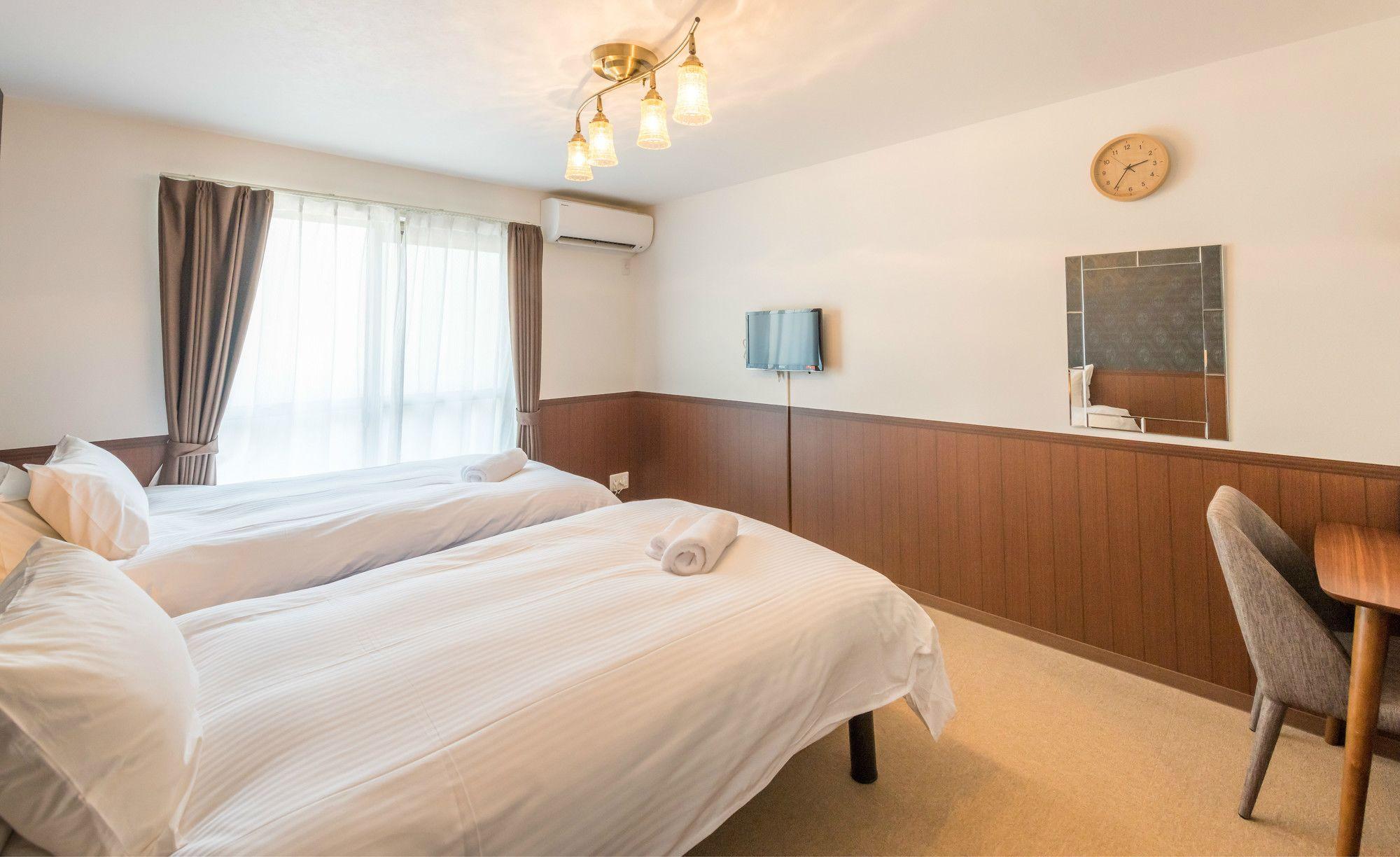 Aparthotel Floral Maple House