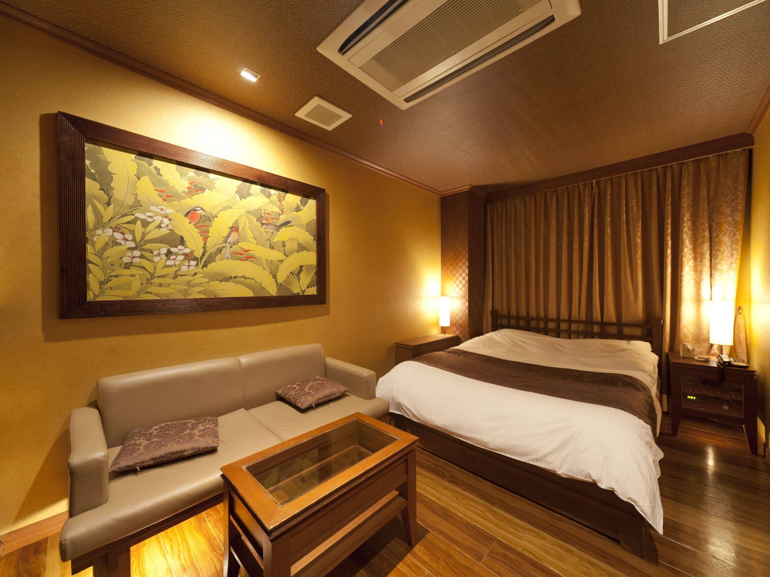 Grand Fine Okazaki Heian Jingu Shrine (adults Only) Love hotel 3*