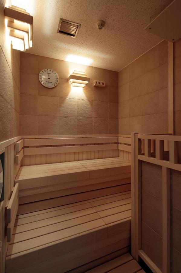 Candeo Karasuma Rokkaku Hotel