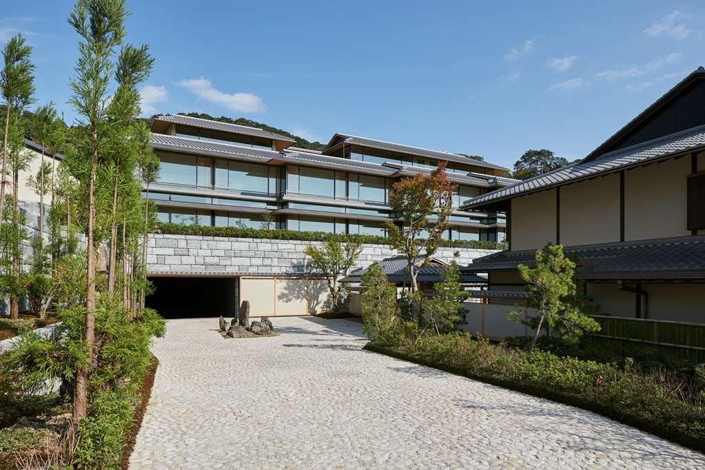 Park Hyatt 5*