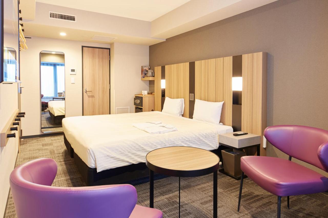 Monday Karasuma Nijo Hotel 3*