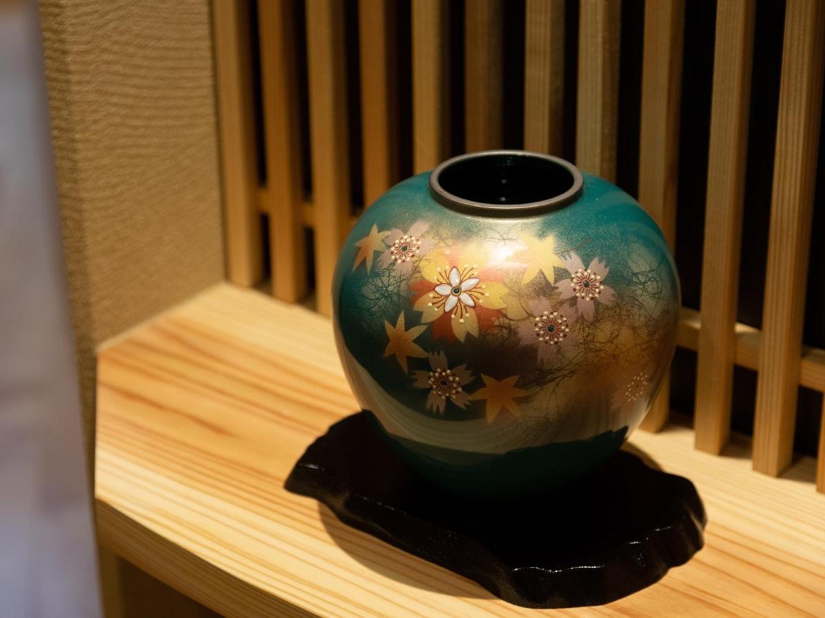 Kanade Kamogawa-seseragian * Kyoto
