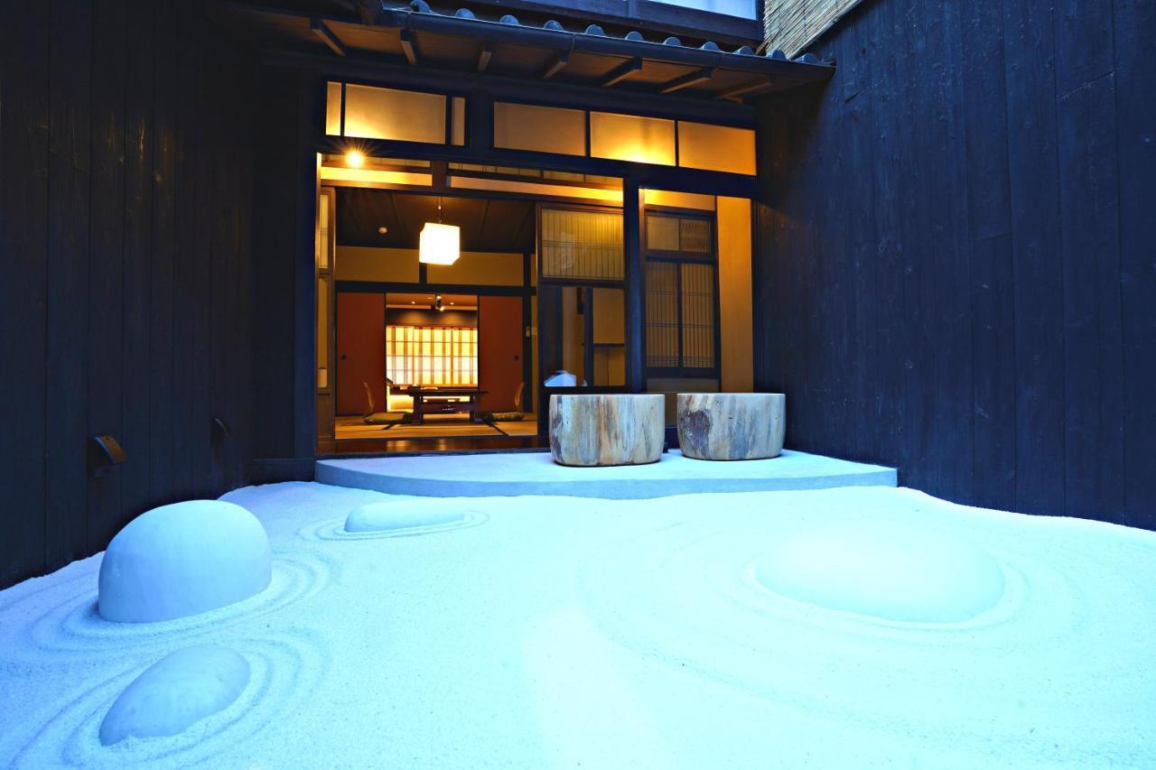 Kiraku Aneyakoji Holiday home *
