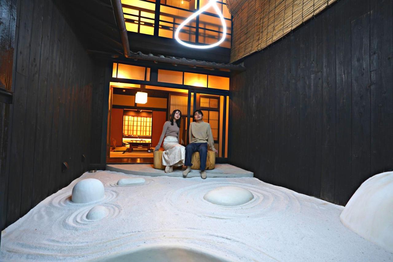 Kiraku Aneyakoji Holiday home *