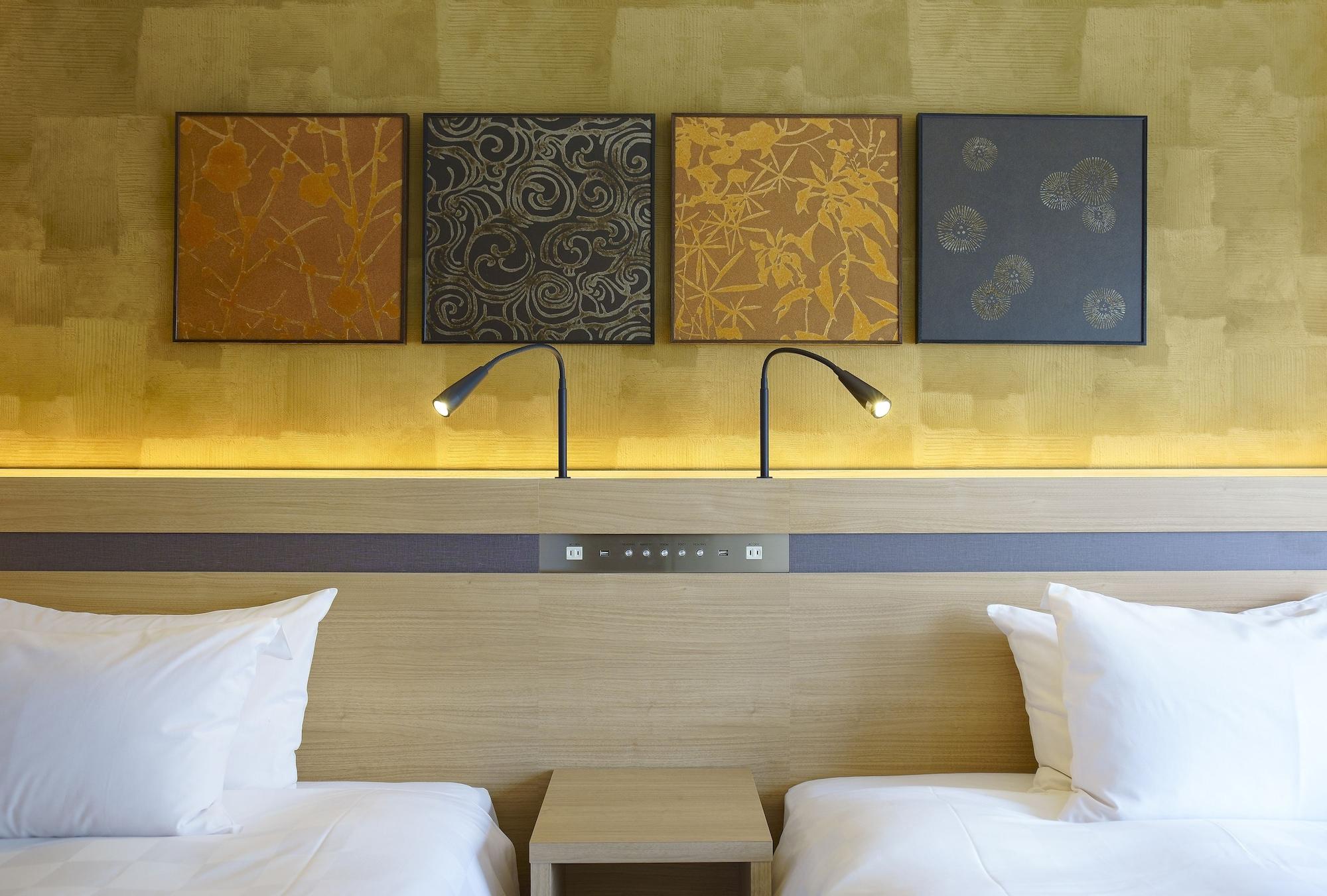 Hotel Karasuma 4*