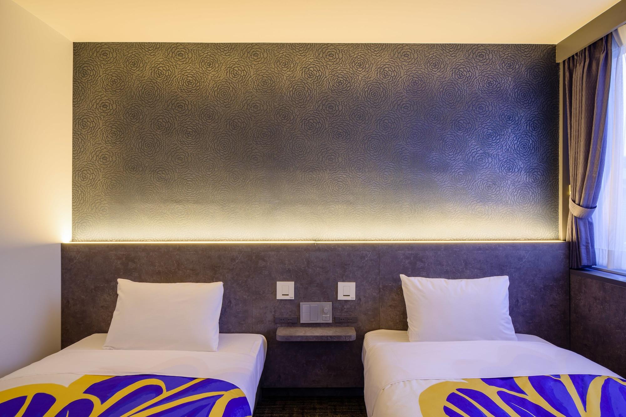 Hotel Travellers