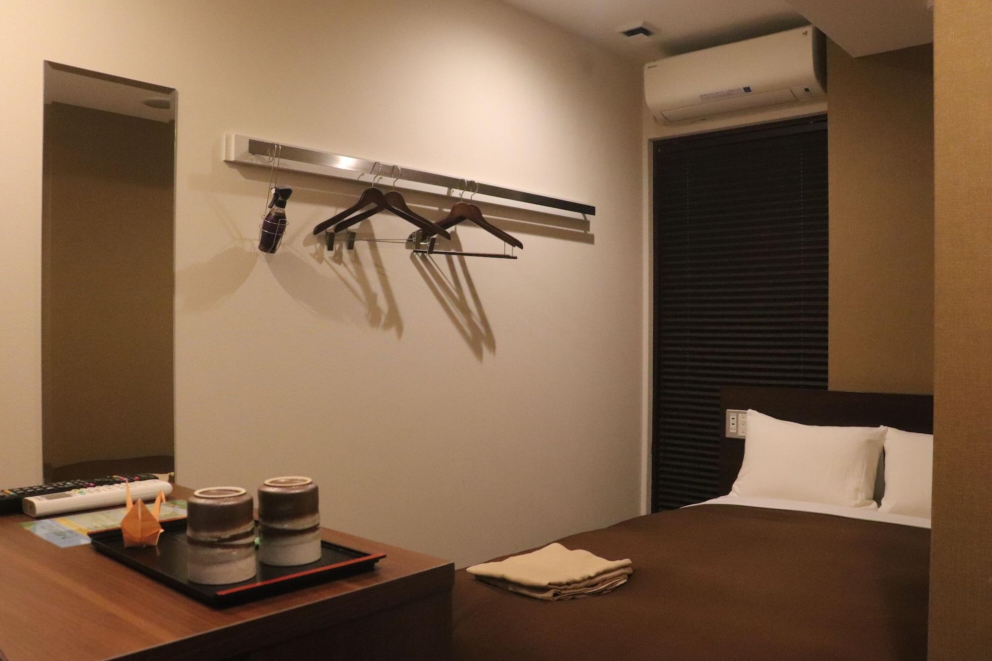 Urbain Shijo Omiya Hotel