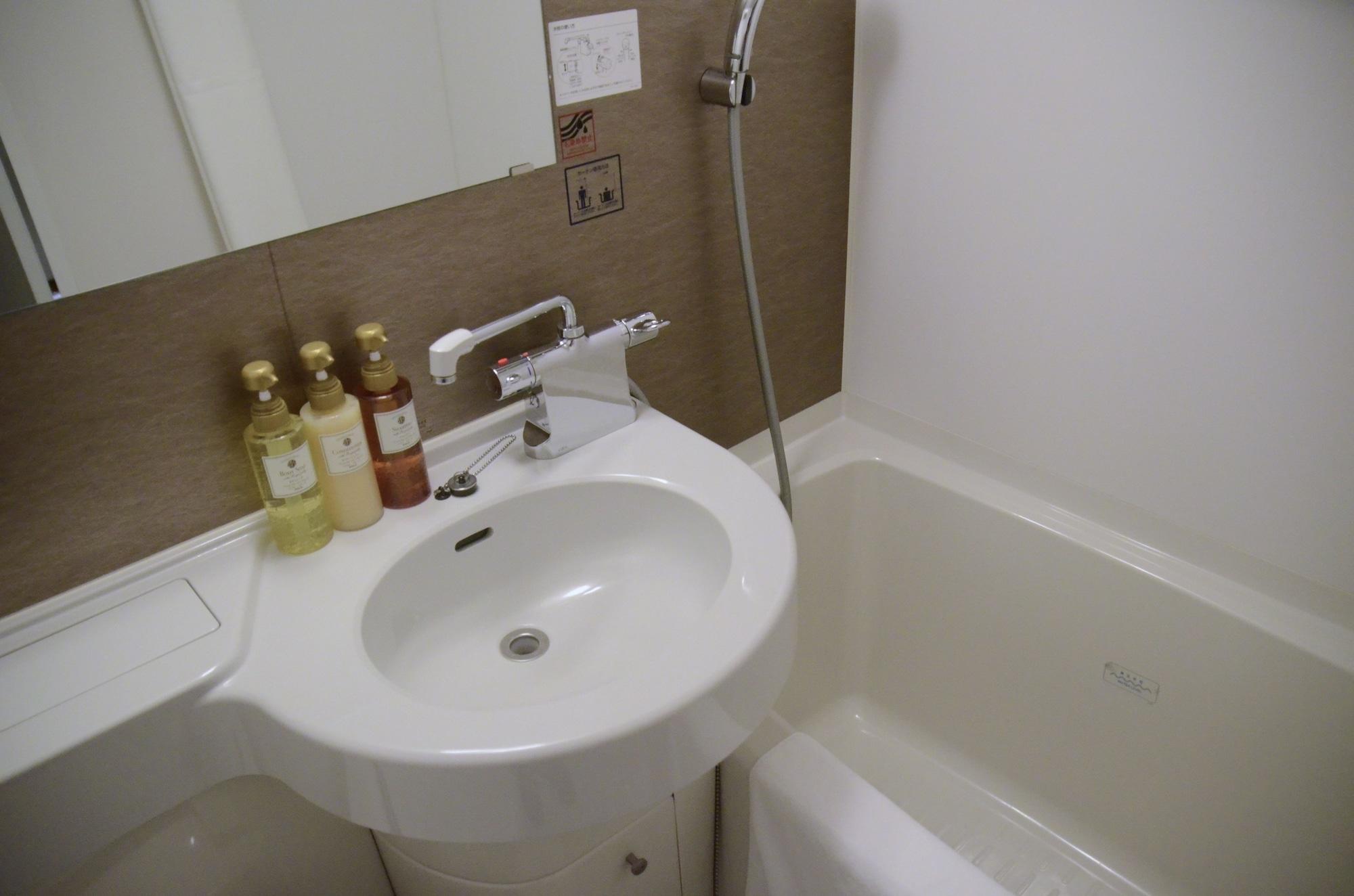 Via Shijomuromachi Hotel