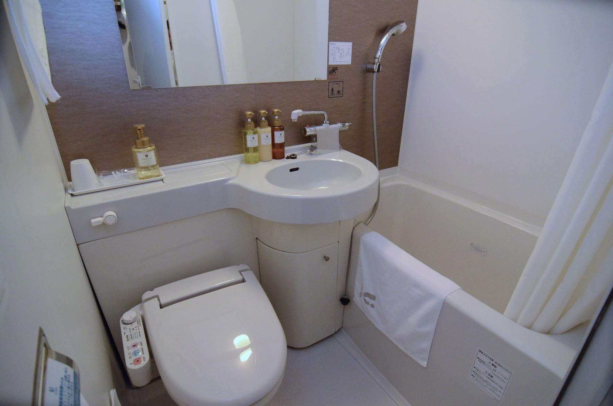 Hotel Via Shijomuromachi 3*