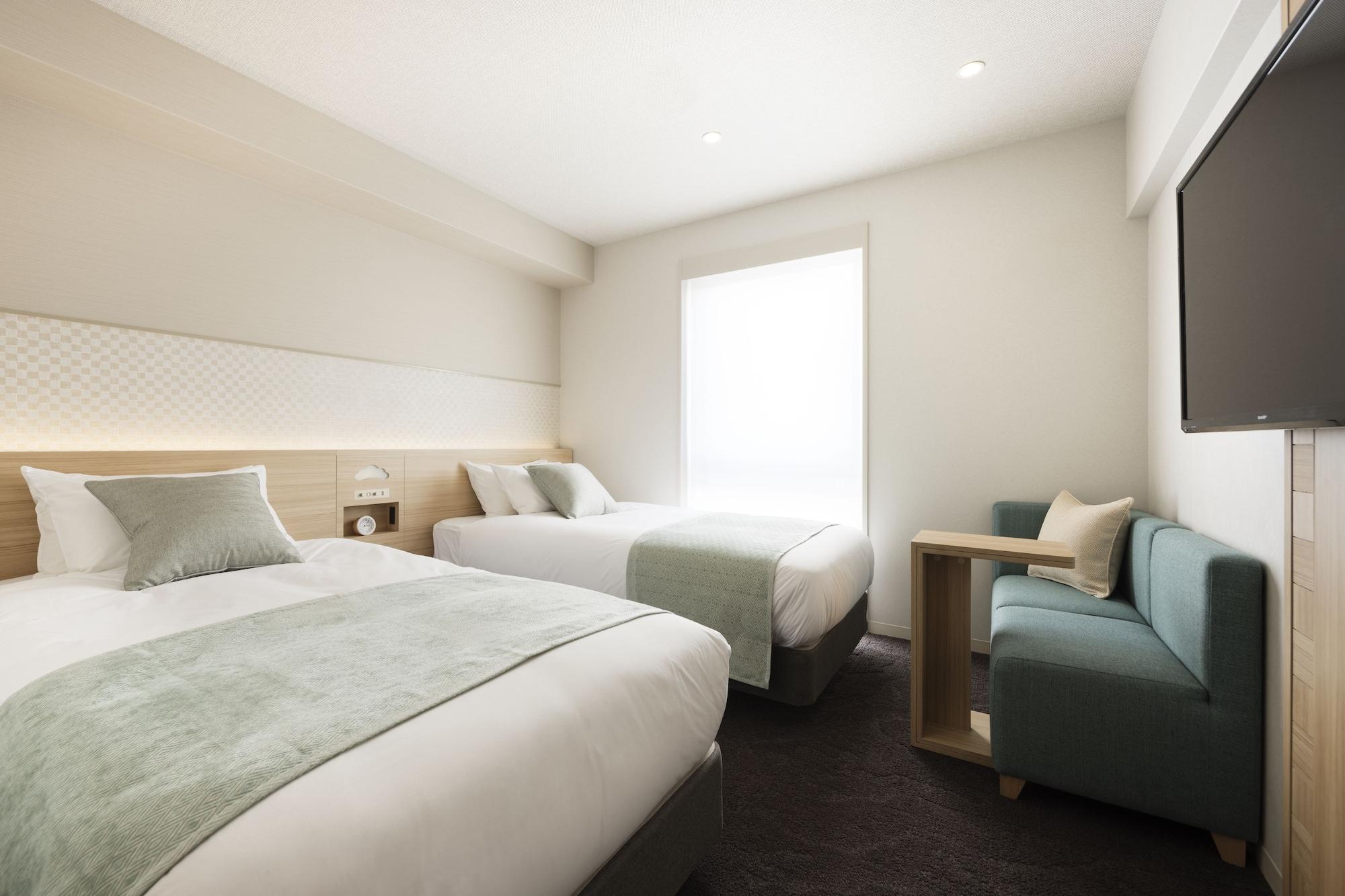 Nest Shijo Karasuma Kyoto