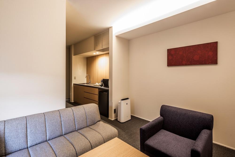 Tomoya Hotel 5*