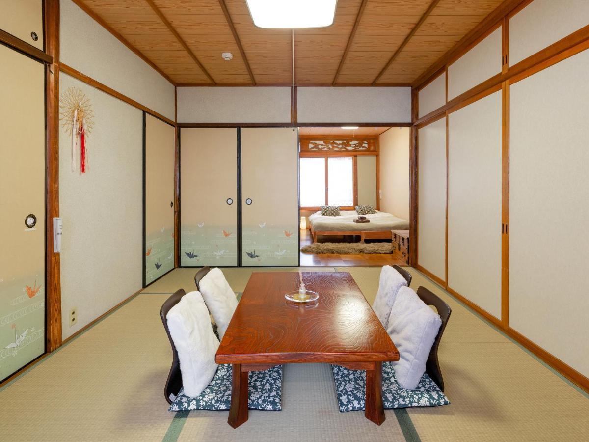 Yukari Shijo *