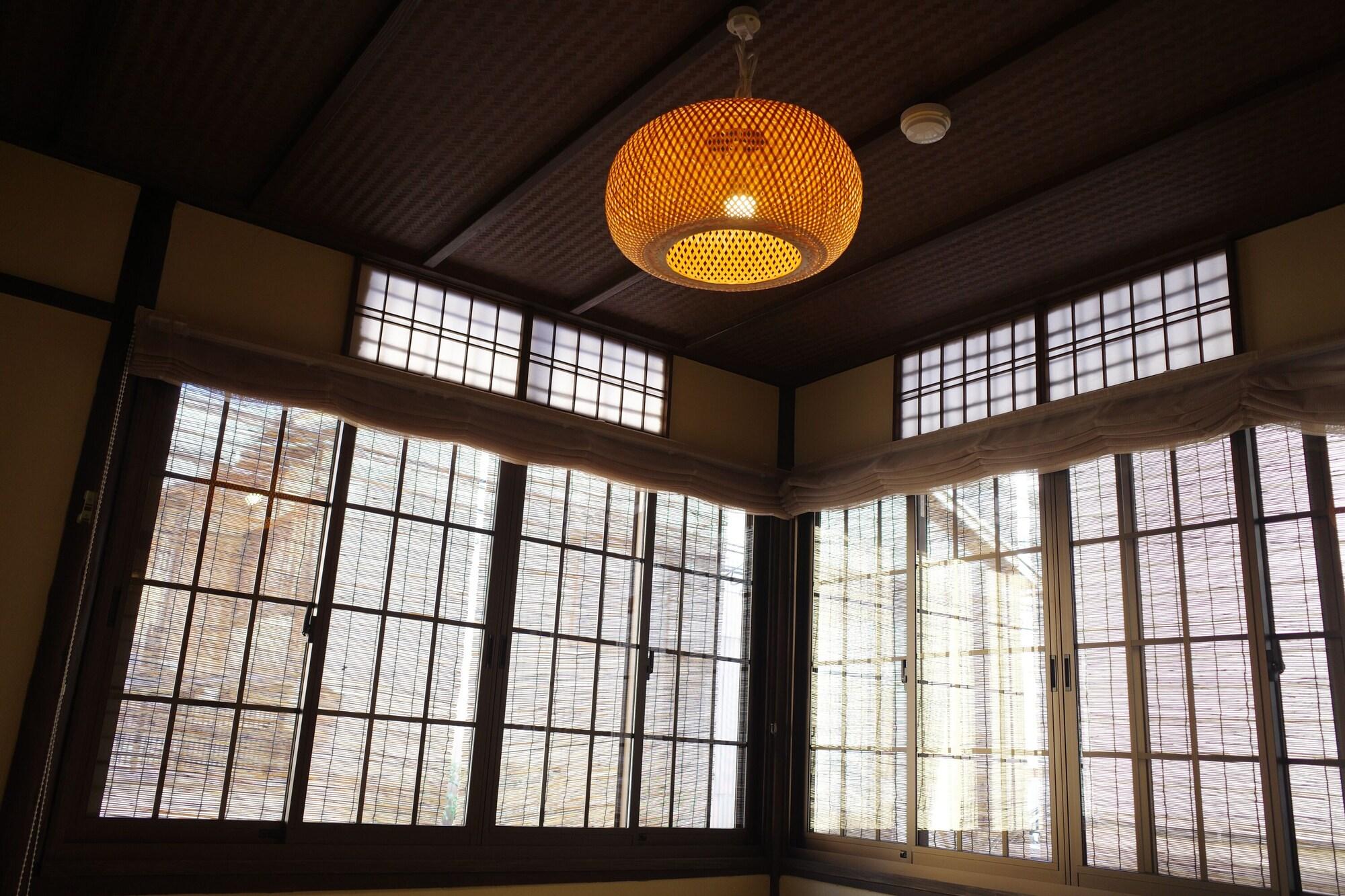 Lantern Gion *