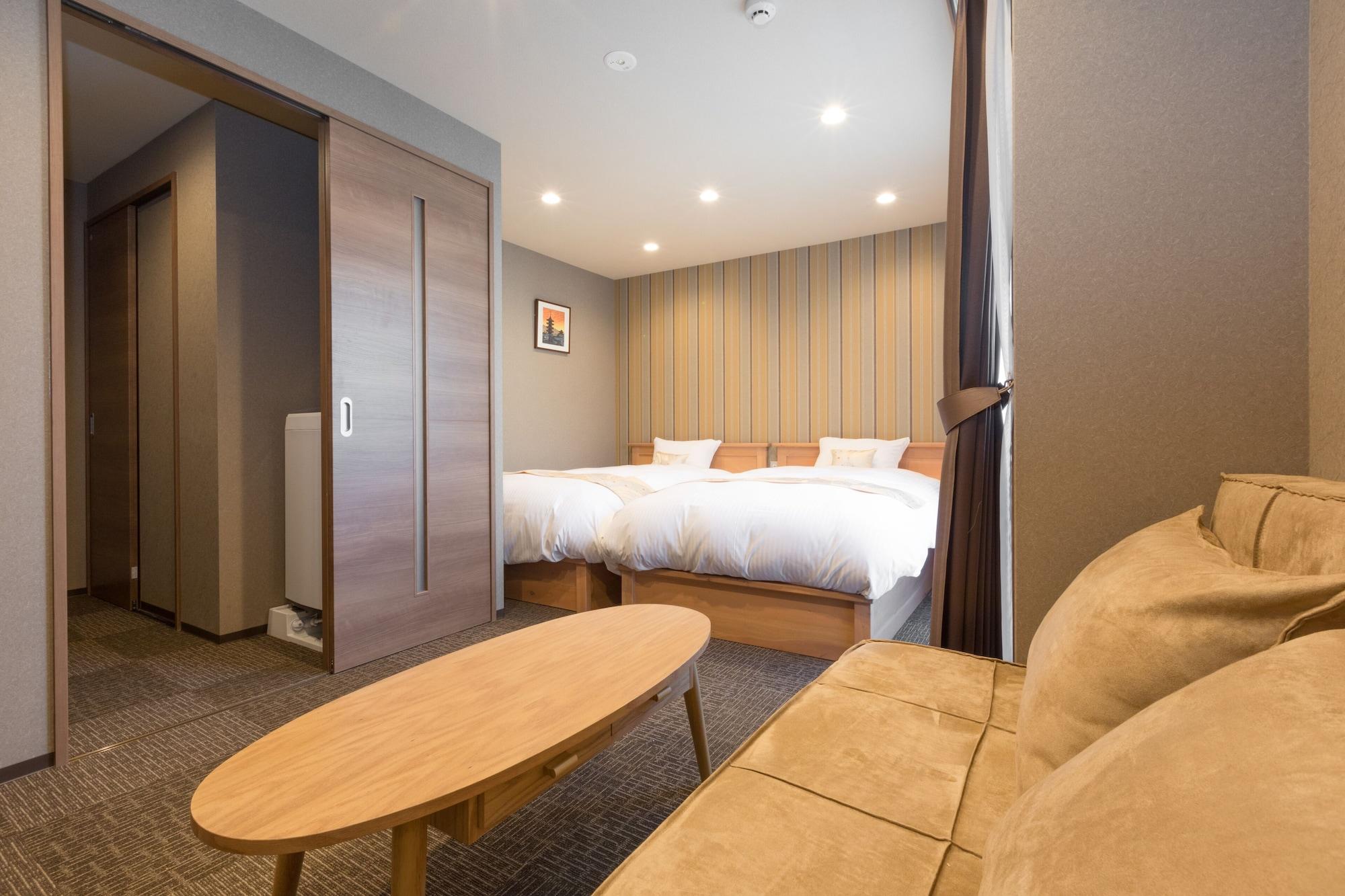 Sakura Nijo Seasons Aparthotel 3*