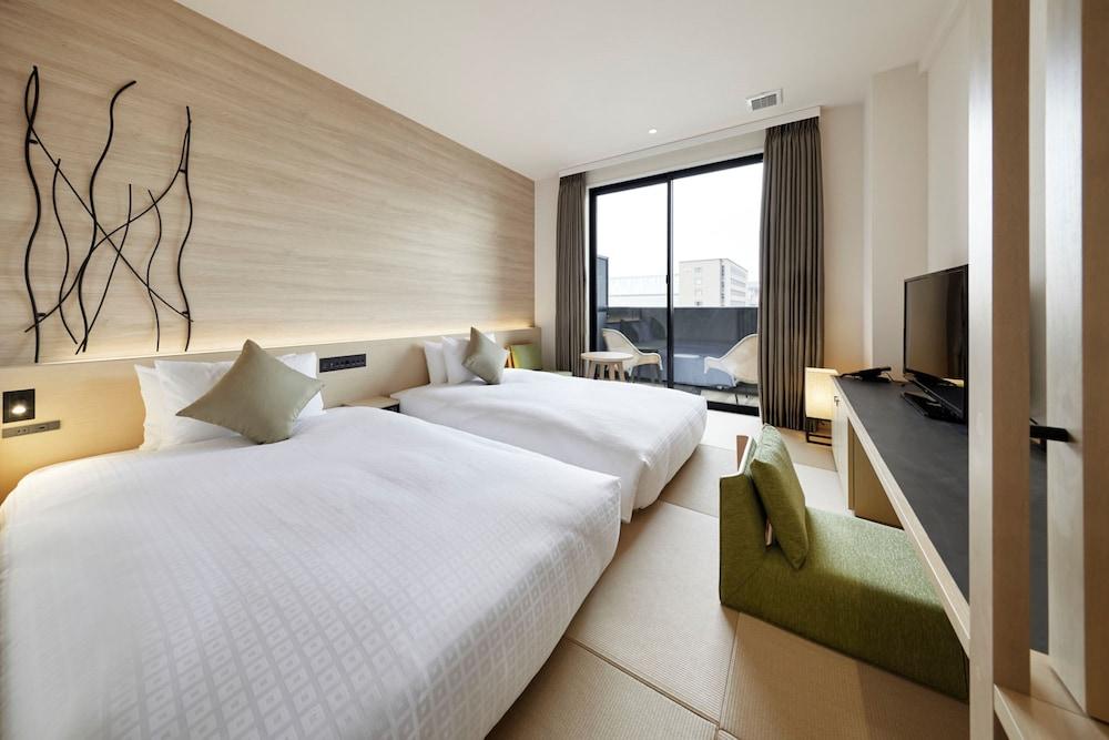 Royal Twin Hachijoguchi 4* Kyoto