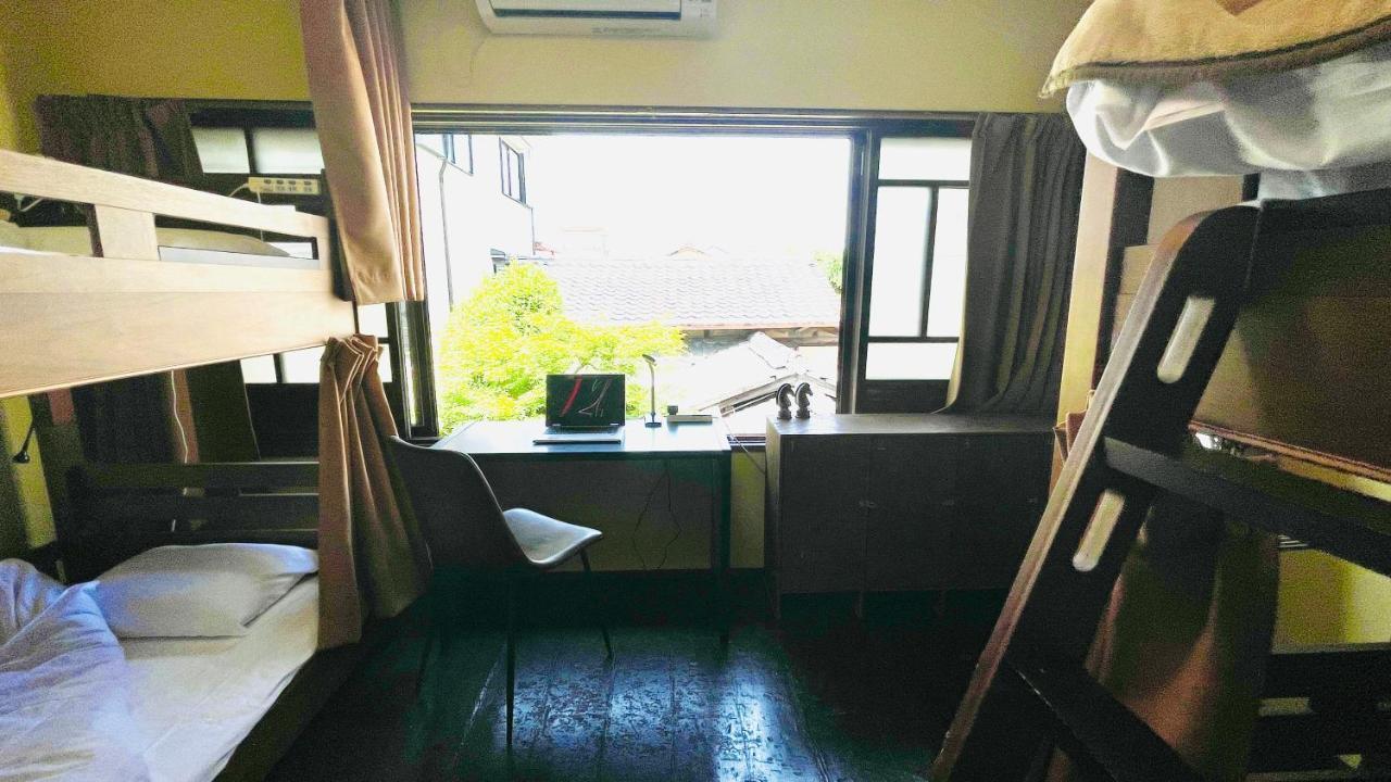 Guest house Compass 2*