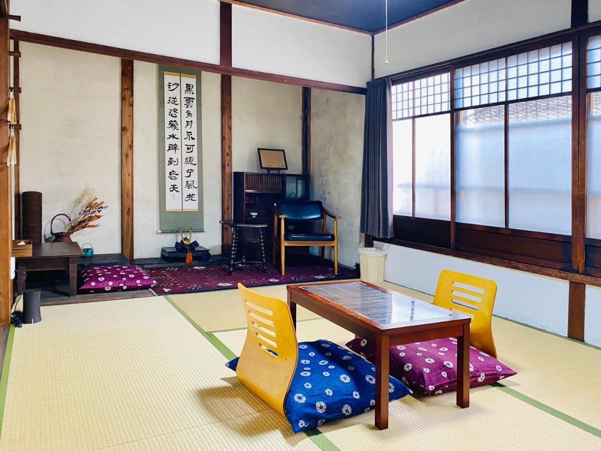 ゲストハウスみやこ Guest house 2*
