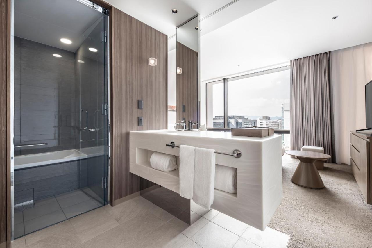 The Royal Park Iconic 5*