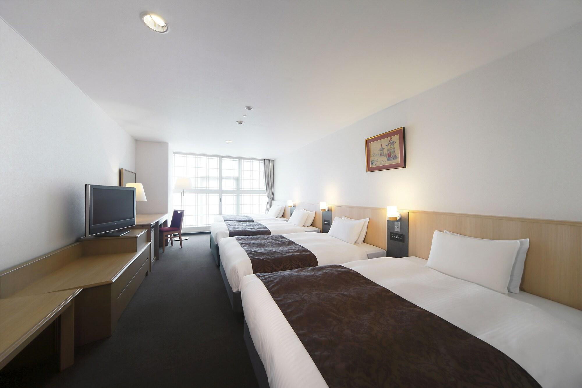 Tower Hotel 4*
