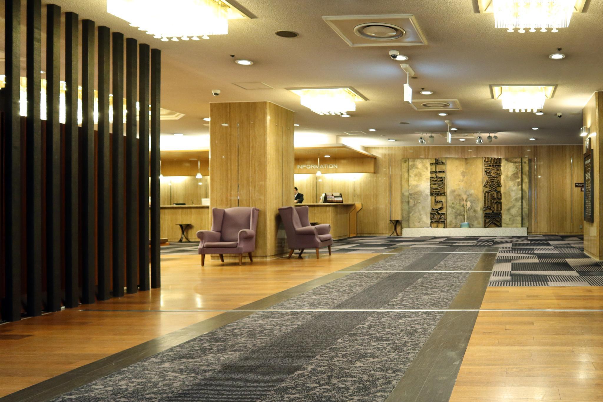 Hotel Karasuma 4*