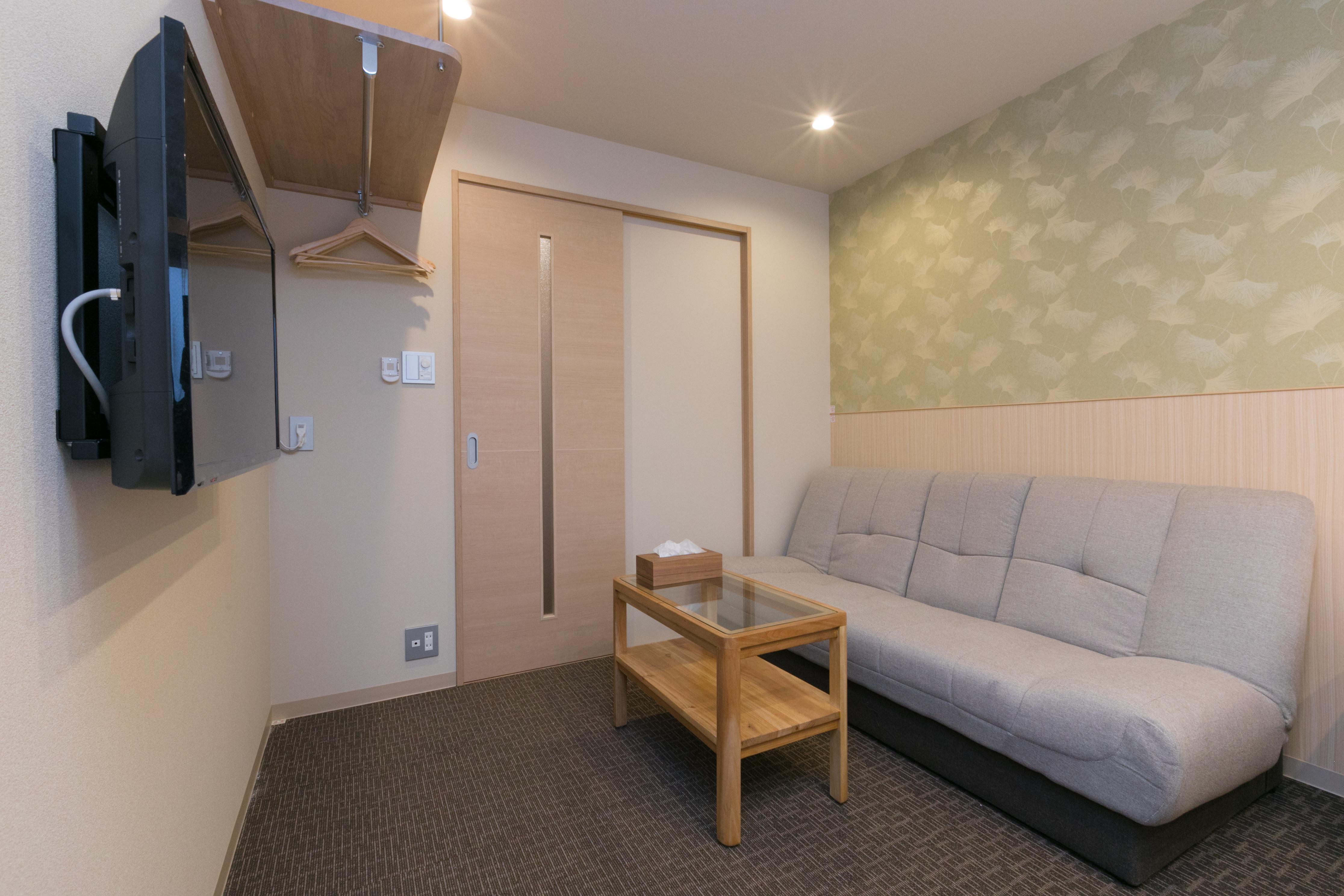 Sakura Gyoen East 3*