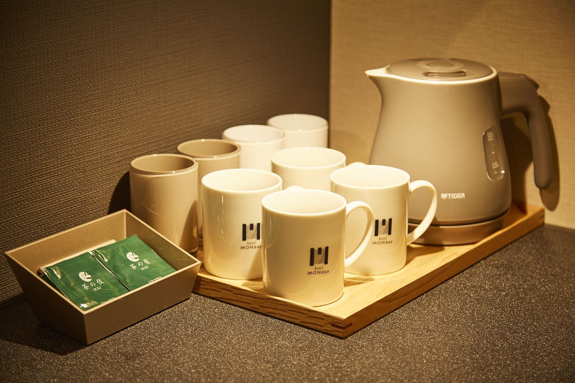 Monday Karasuma Nijo Hotel