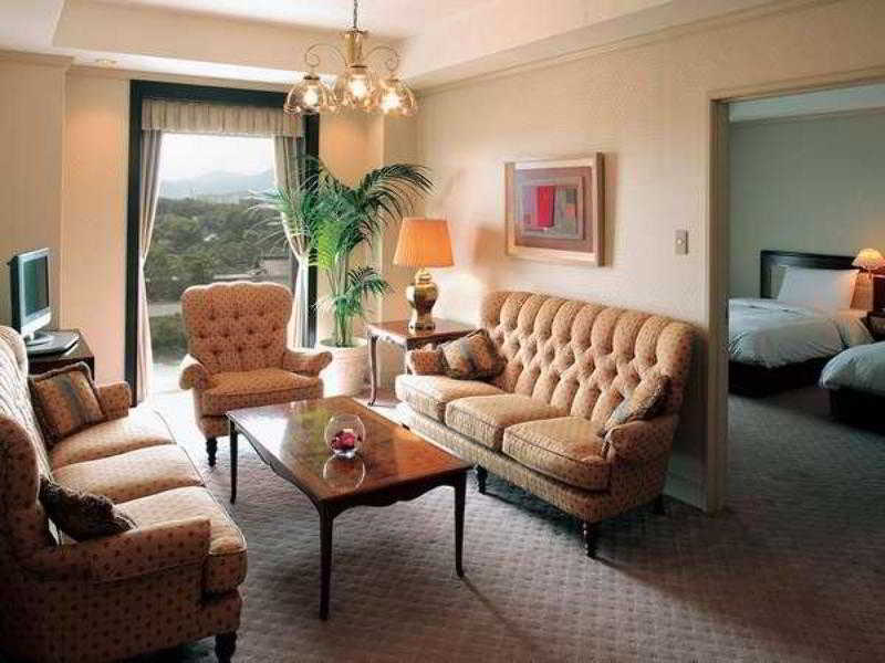 Hotel Ana Crowne Plaza By Ihg 4*
