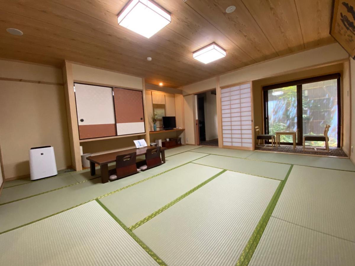 Sawaya Honten Ryokan 2*