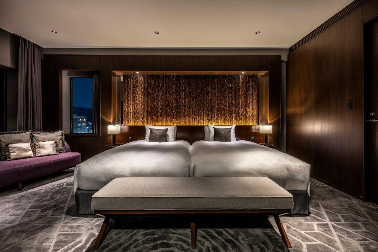 Hotel The Royal Park Sanjo