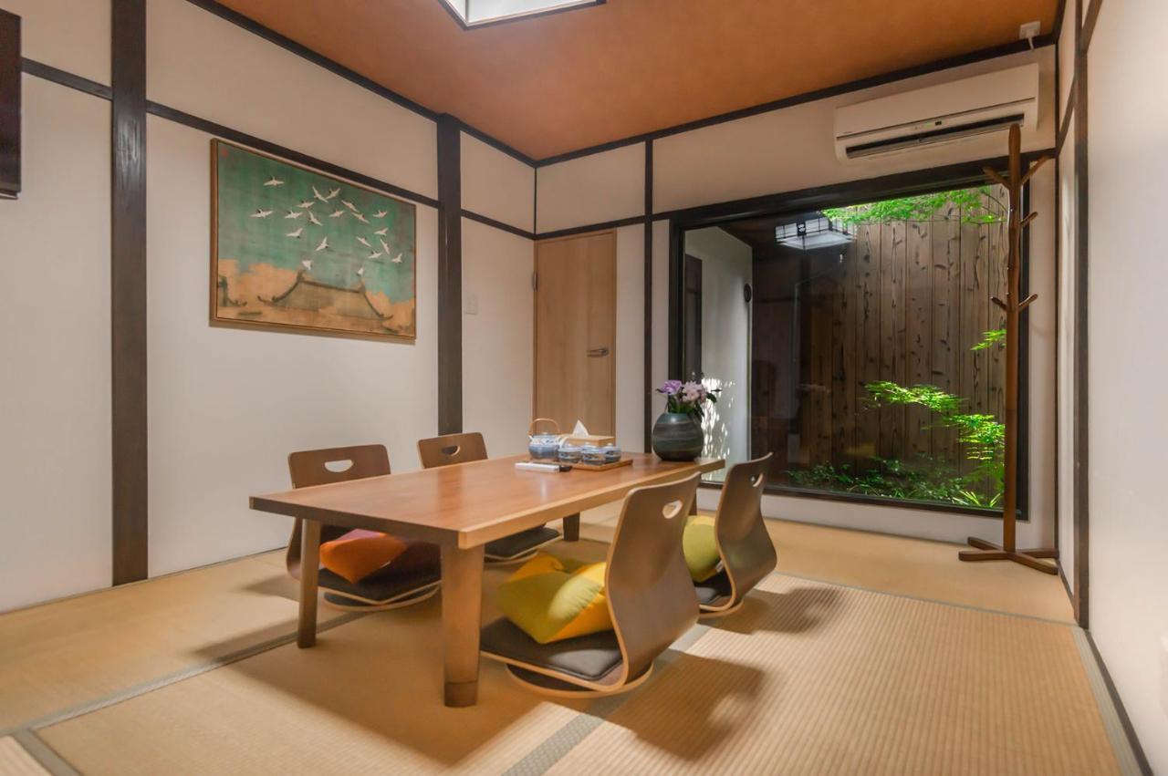 桜の宿千本 Two Two Toilets Villa *
