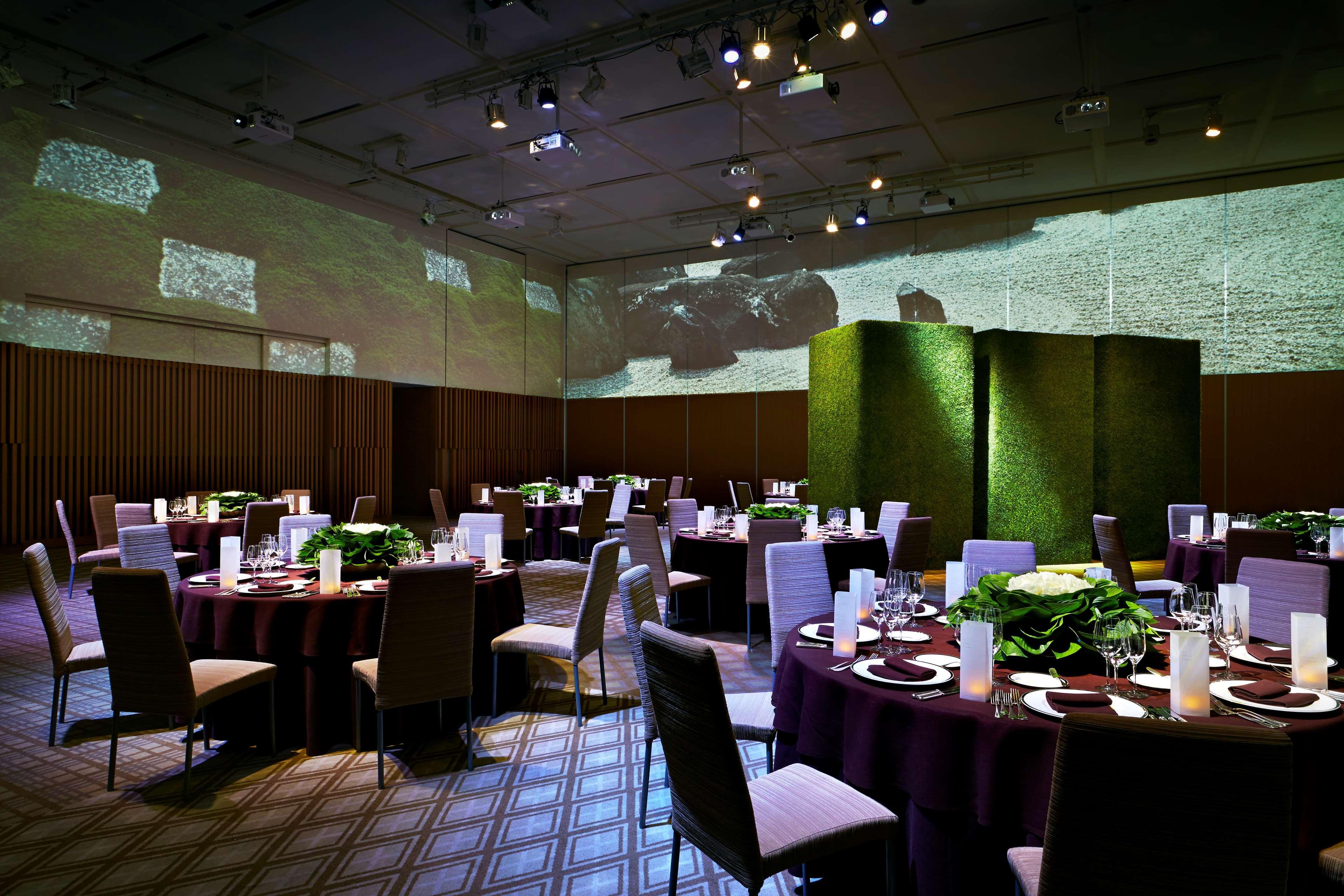 Hyatt Regency Hotel