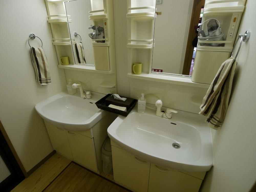 Hana Guest house