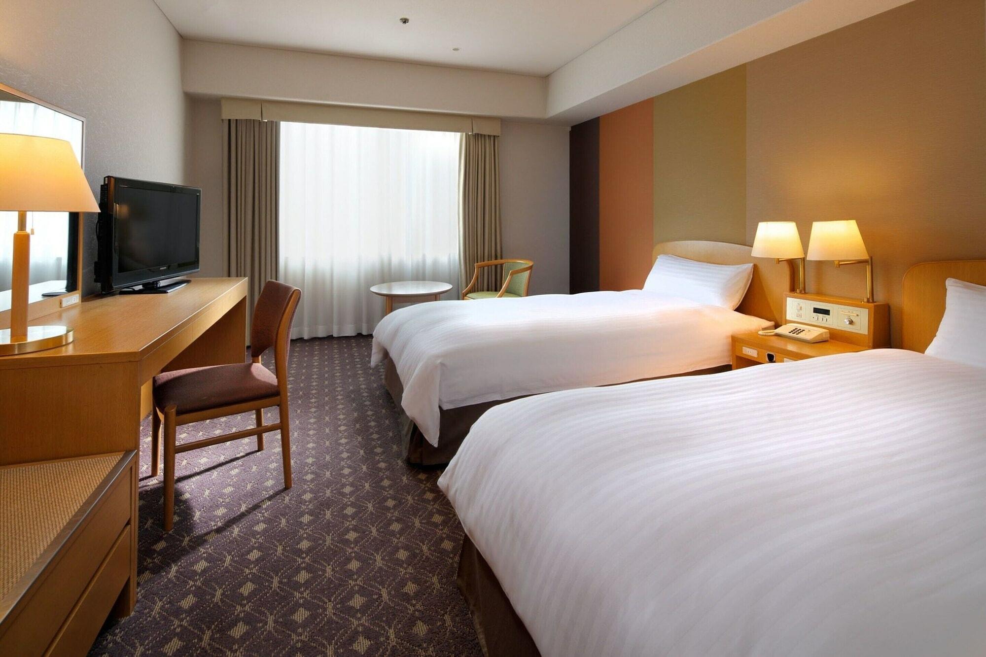 Hotel Miyako Hachijo 4*