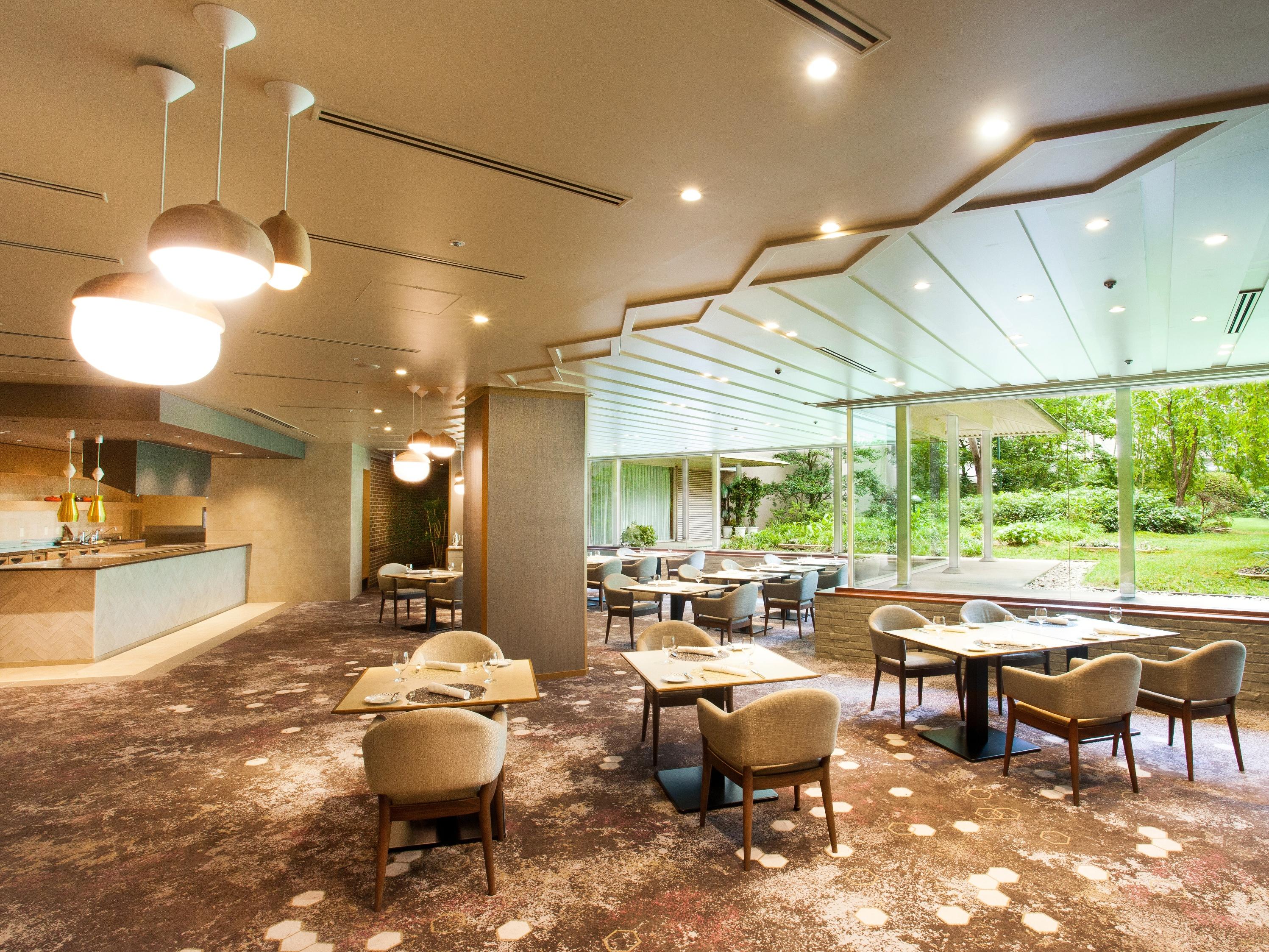 Hotel The Prince Takaragaike, Autograph Collection