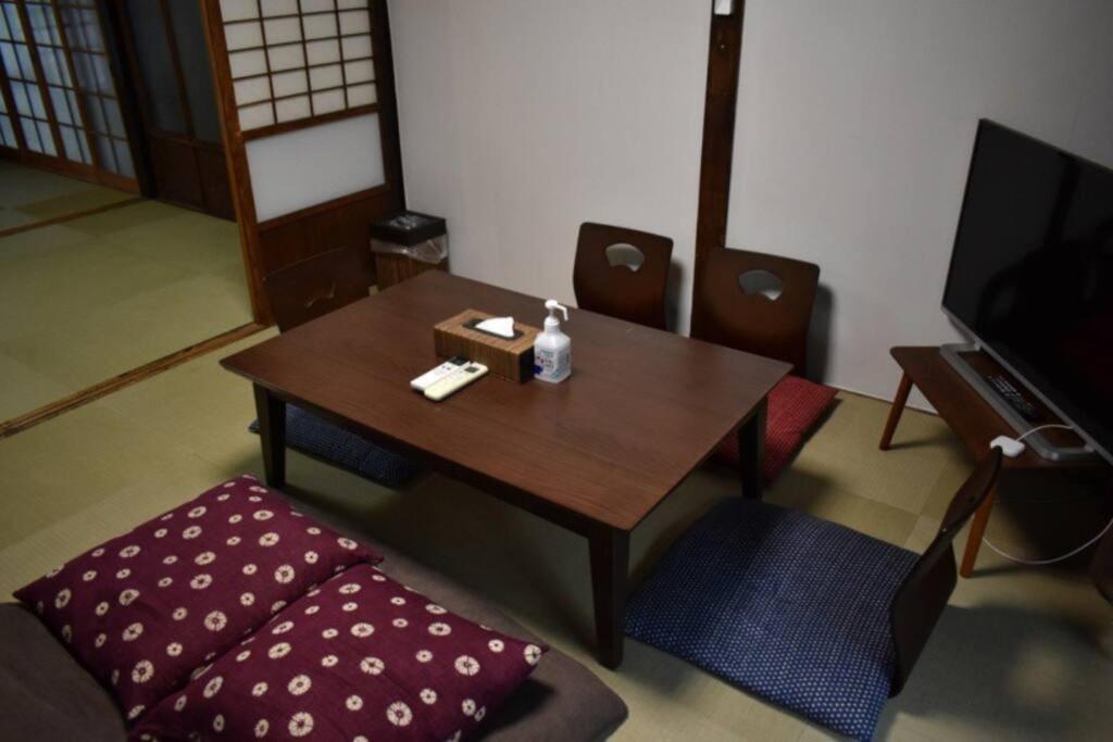 【利灸ゲストハウス】3 Mins Walk To Station! Unique House！ * Kyoto