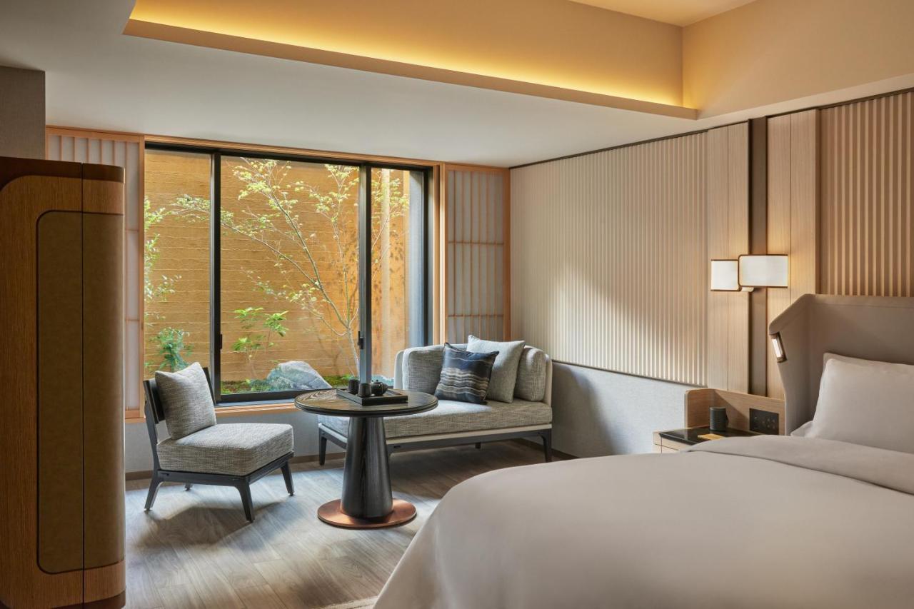 Hotel Dusit Thani