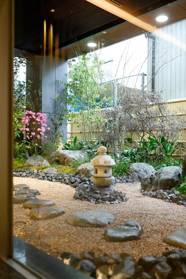 Travelodge Shijo Kawaramachi Hotel 3*