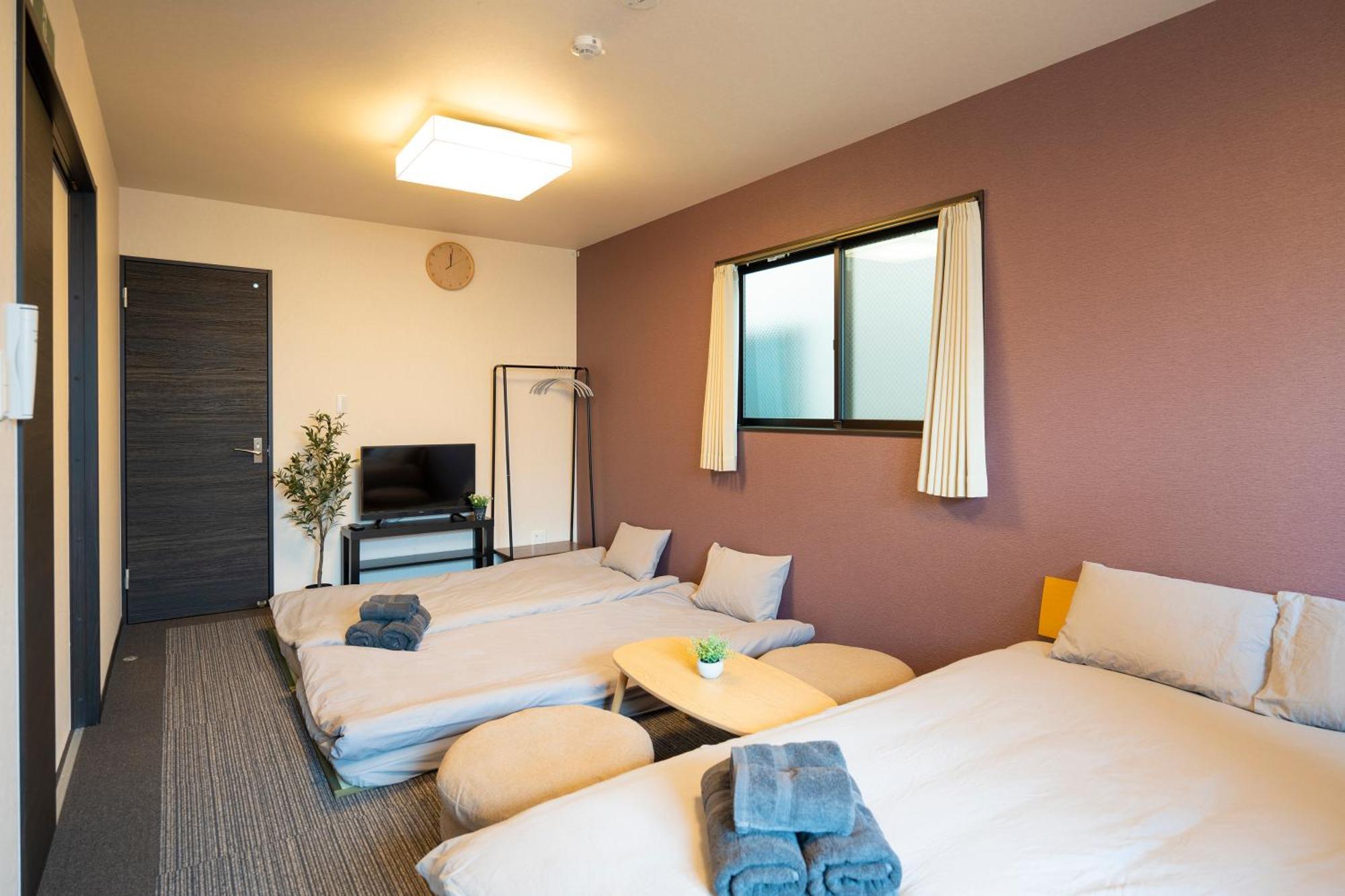Shishinkaku Apartment *