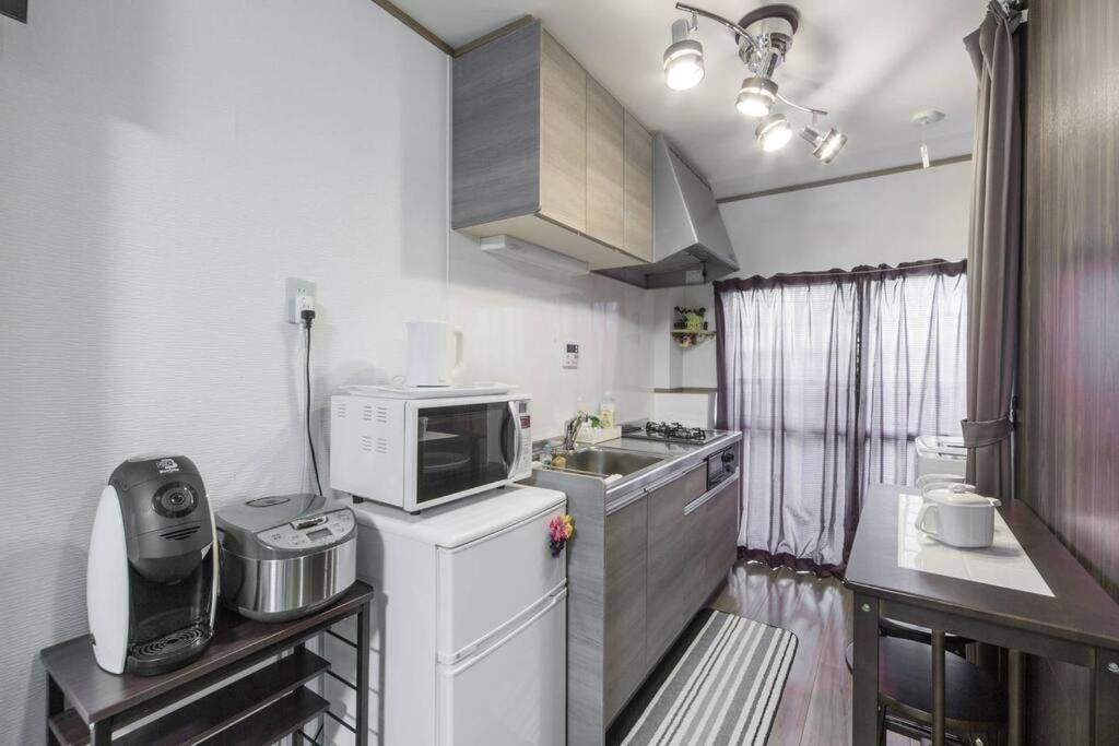 Royce Hanazono Apartment