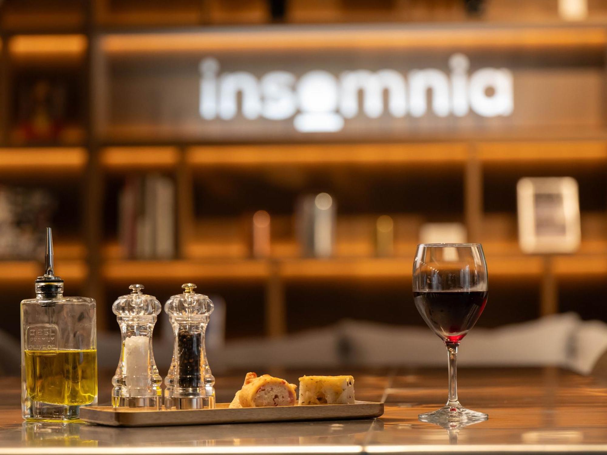 Insomnia Oike Kyoto