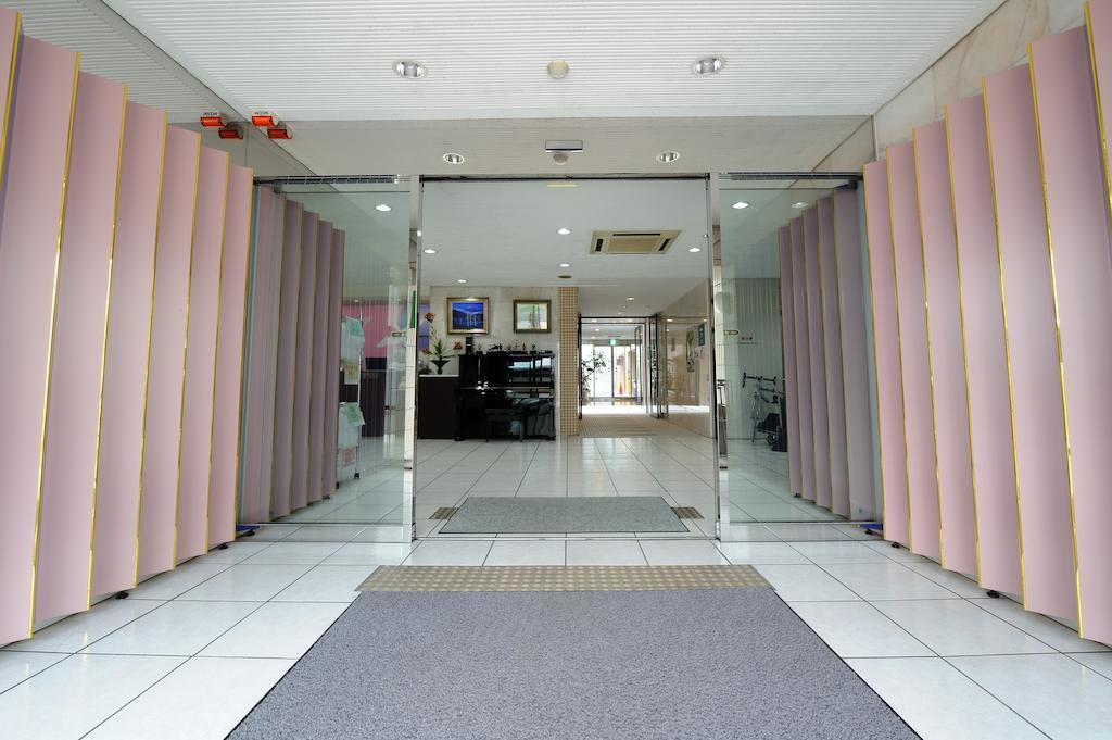 Hotel Plaza 3*