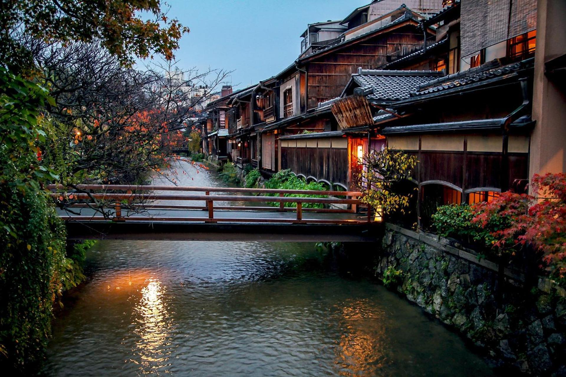 Mezame Aparthotel