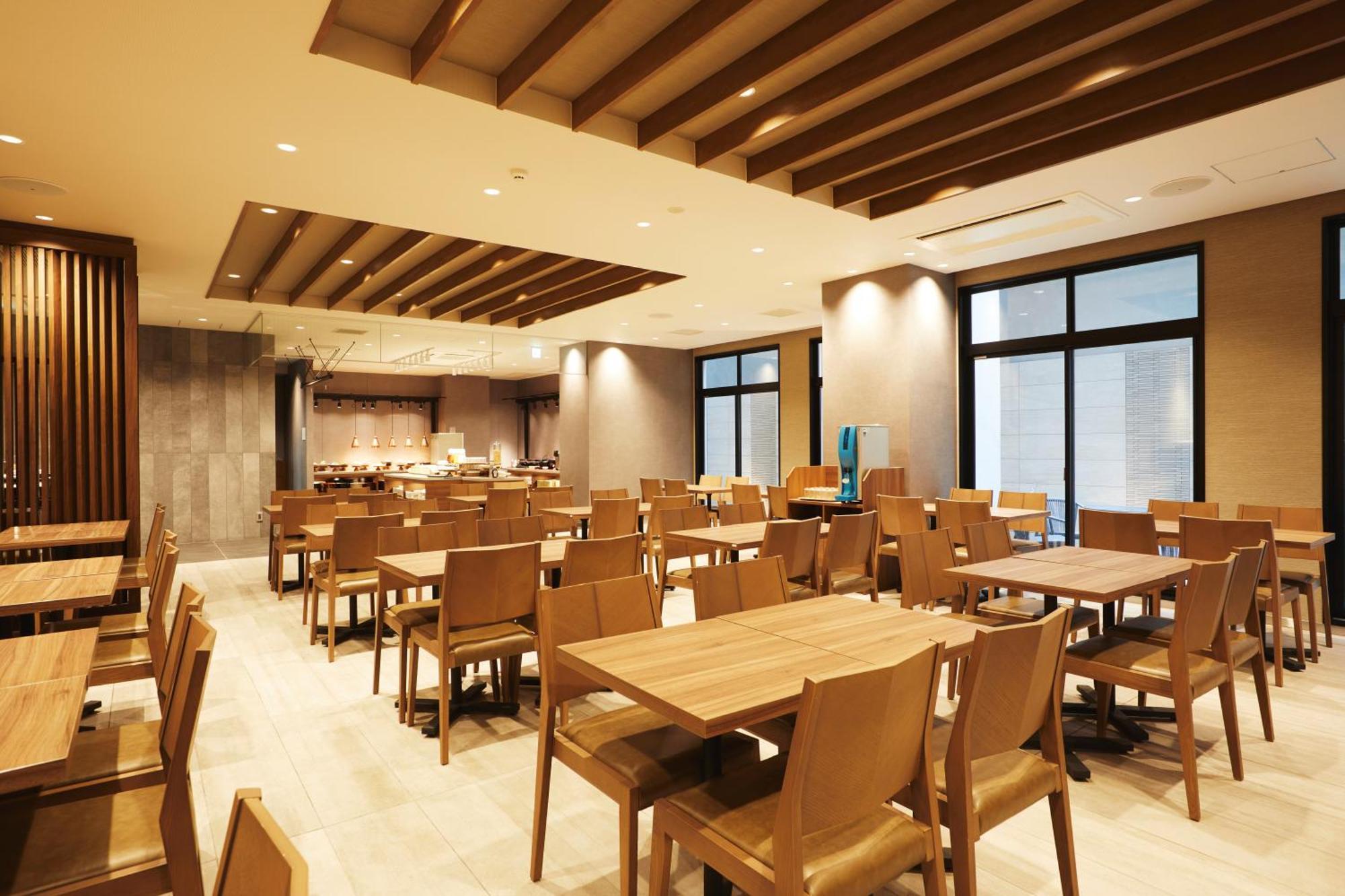 Monday Marutamachi Hotel 3*