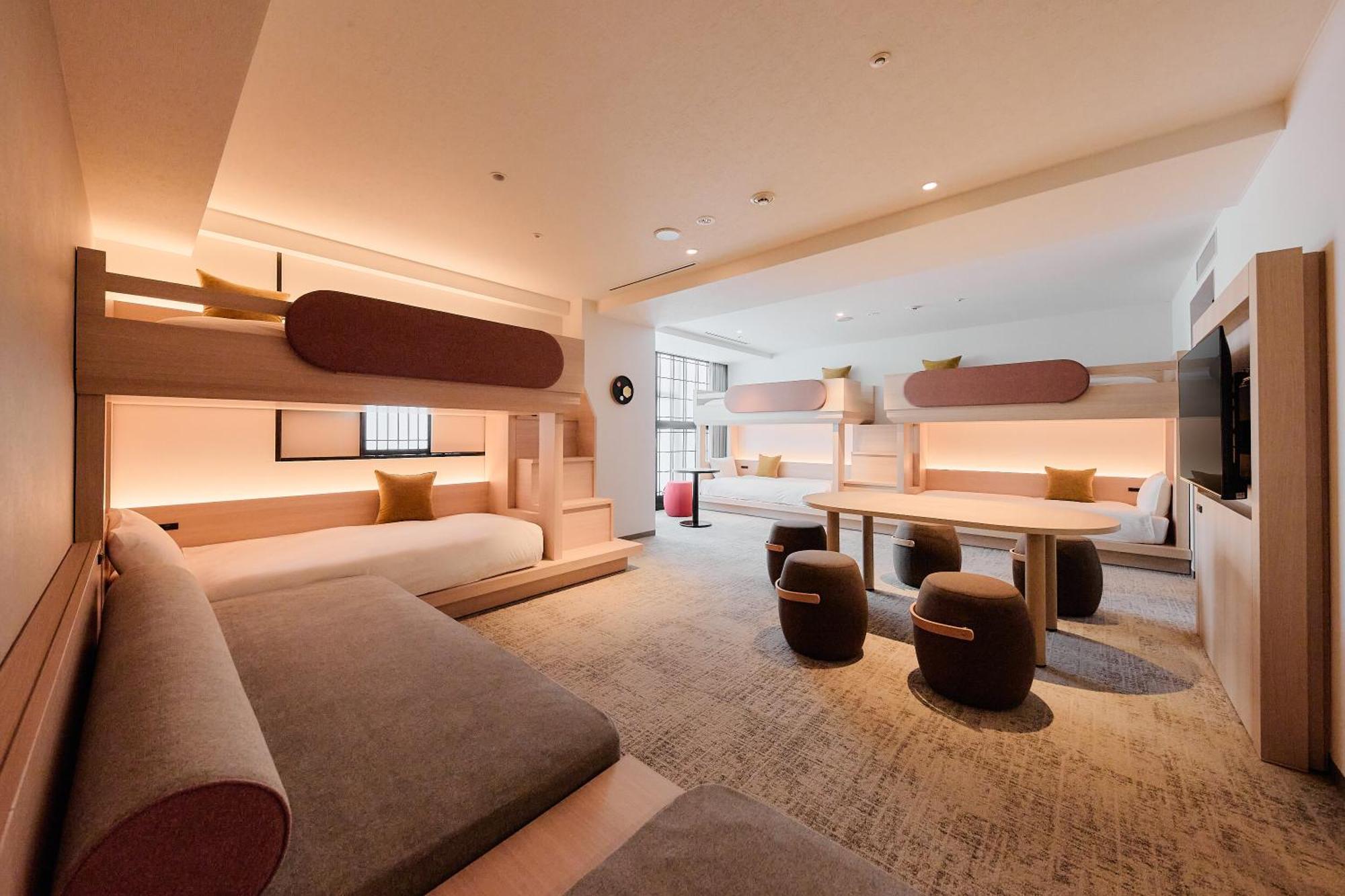 Tower 4*