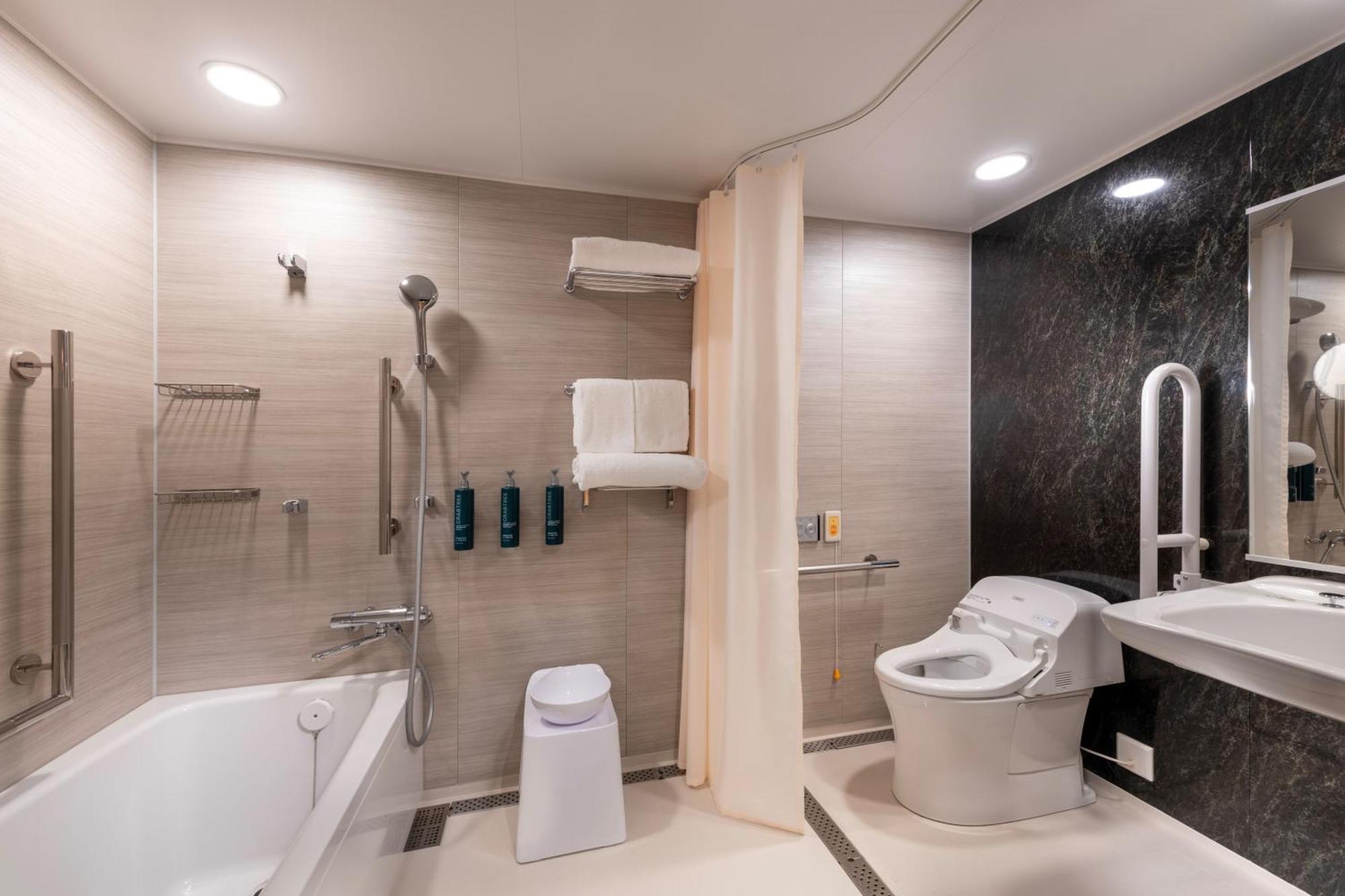 Doubletree By Hilton Higashiyama Hotel 4*