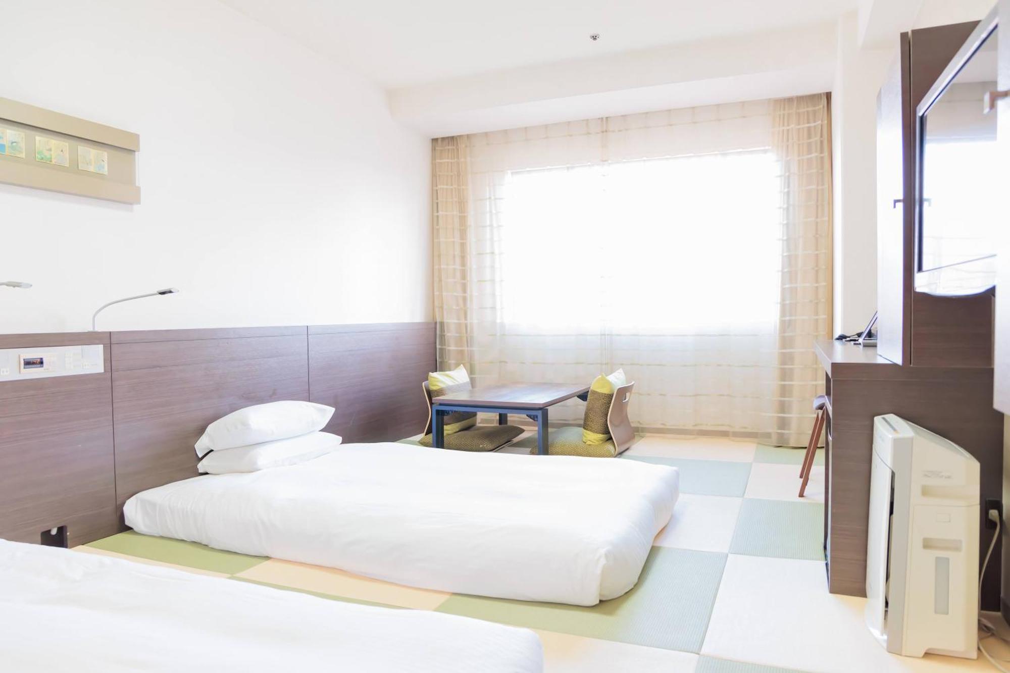 Hotel Keihan Grande 4*