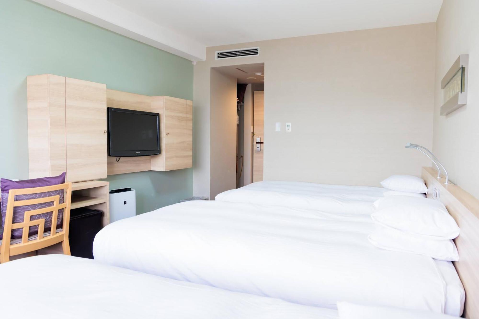Hotel Keihan Grande 4*