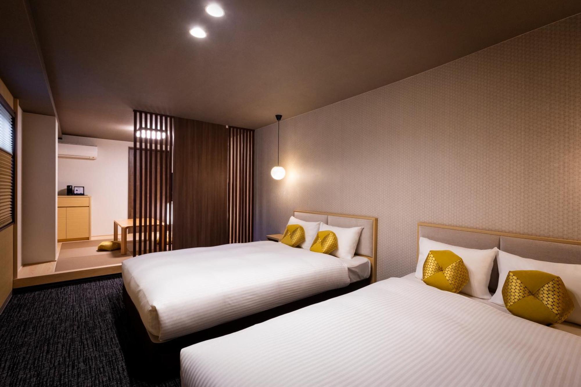 Rinn Station West Hotel