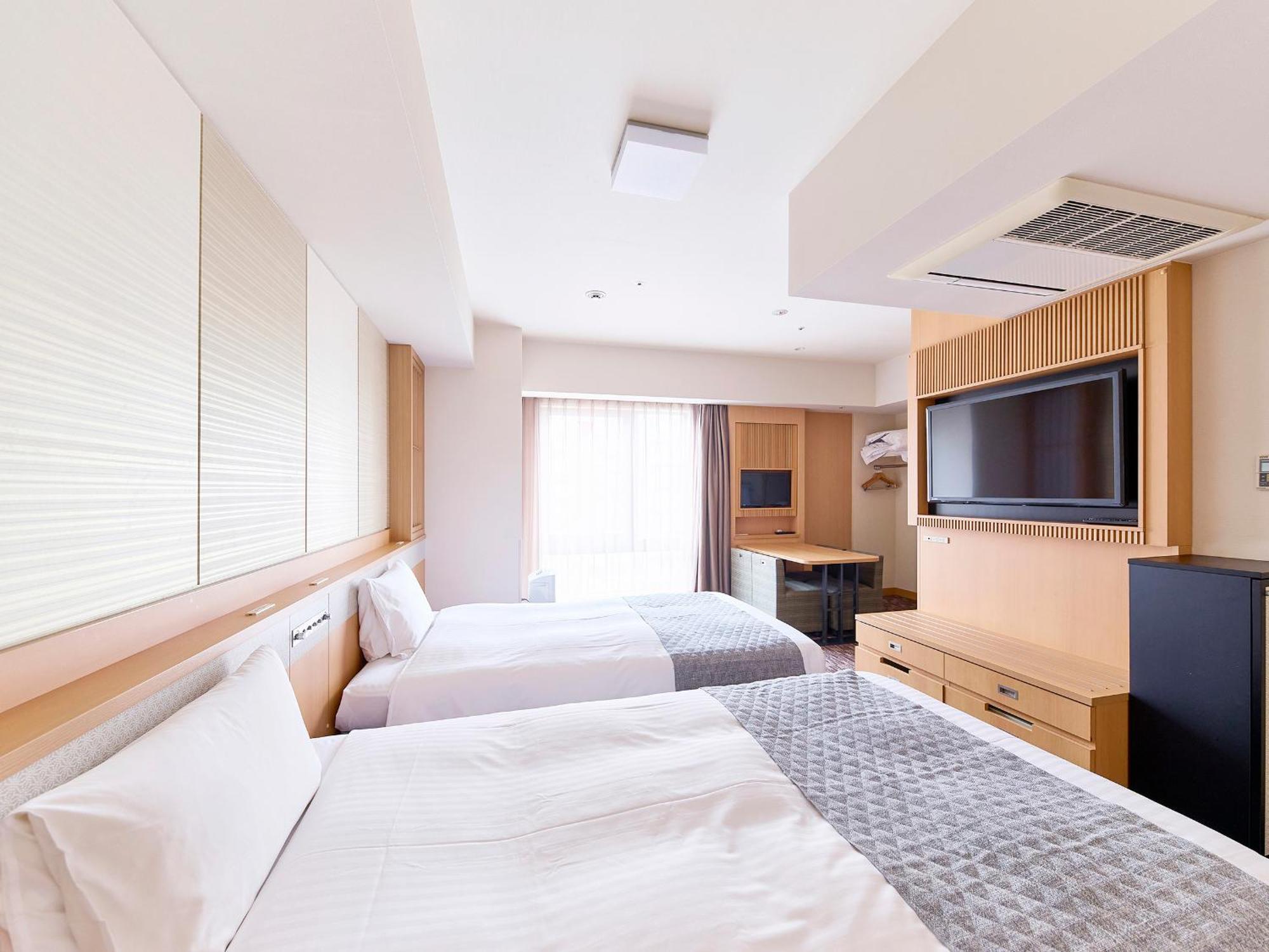 Vessel Campana Gojo Hotel