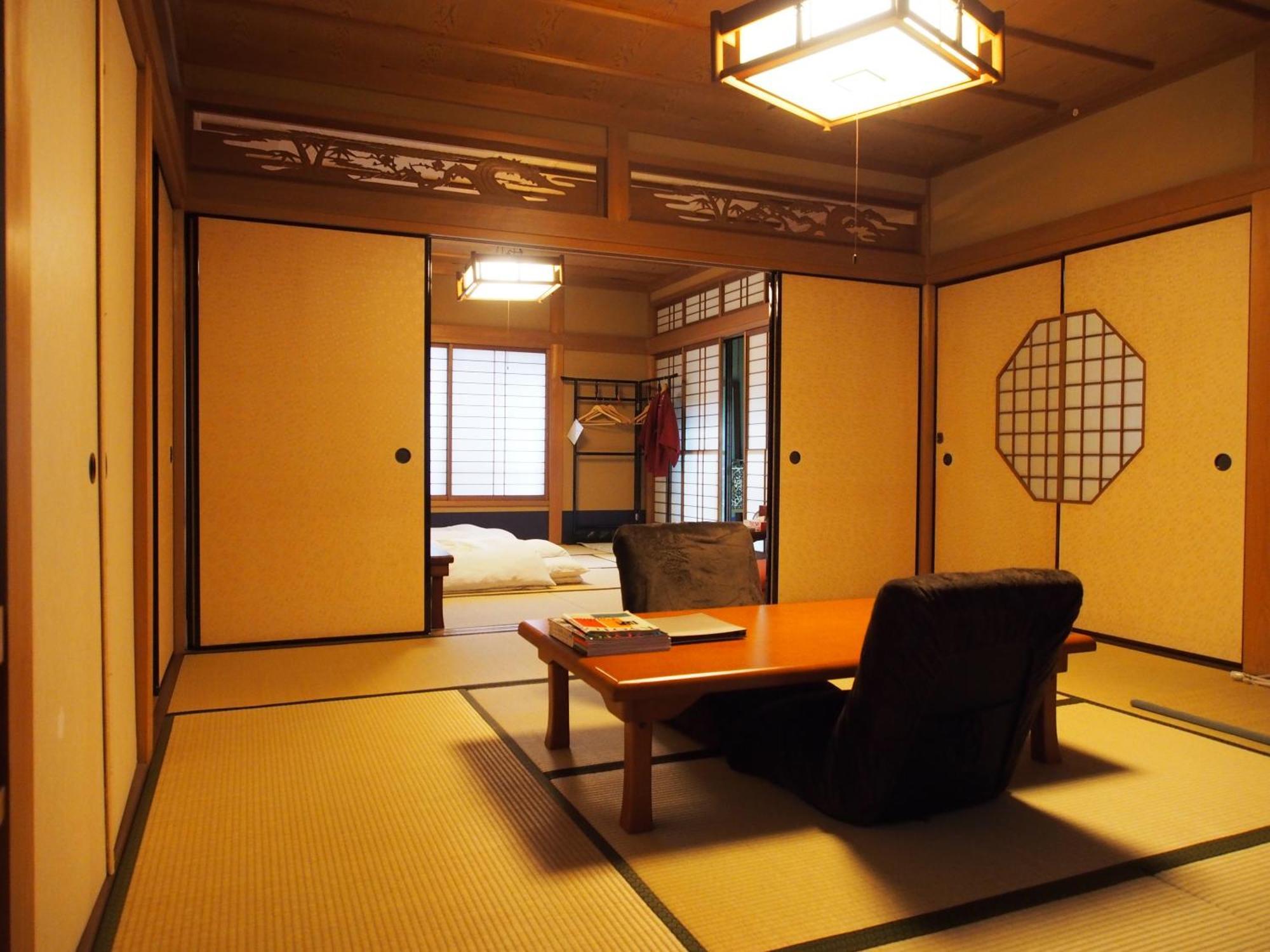 Ryokan Kamuroan 3*